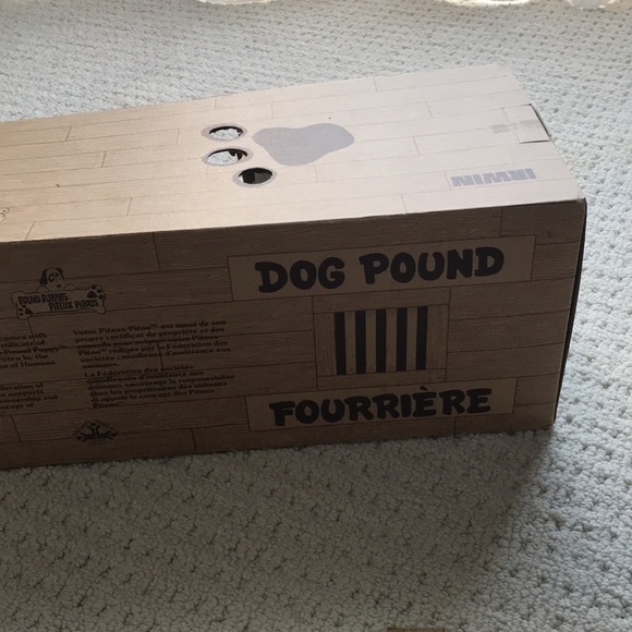 Vintage NEW First Canada Edition Pound Puppy NOS 1984 - Picture 10 of 16